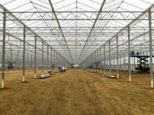 US: Indoor grower adds four new regional salad greenhouse hubs